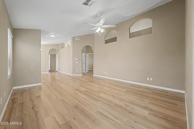 19003 N 12th Dr Phoenix, AZ 85027 photo 5