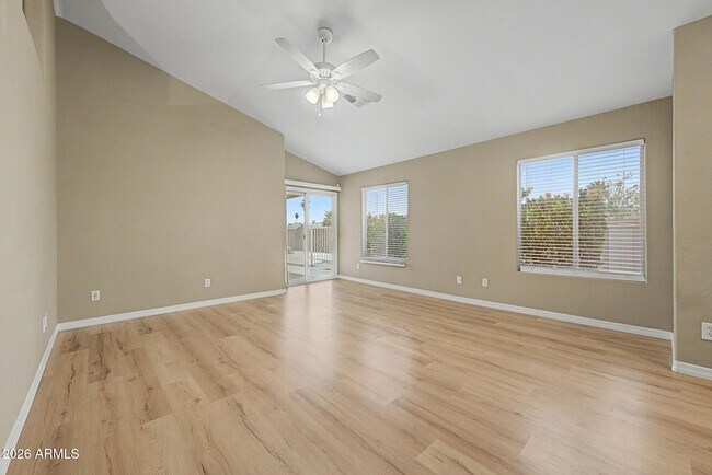 19003 N 12th Dr Phoenix, AZ 85027 photo 4