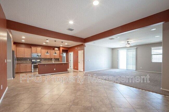 16371 W Mesquite Dr Goodyear, AZ 85338 photo 3