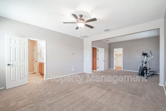 16371 W Mesquite Dr Goodyear, AZ 85338 photo 4