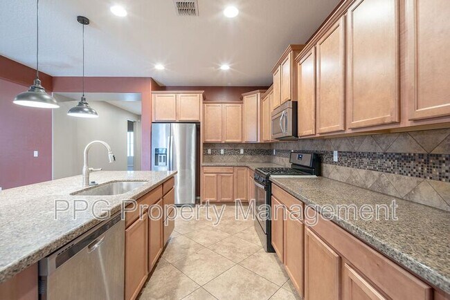 16371 W Mesquite Dr Goodyear, AZ 85338 photo 2