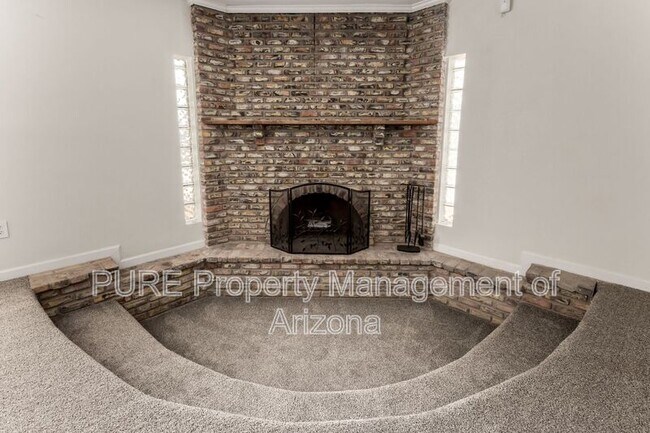 510 W McNeil St Phoenix, AZ 85041 photo 4