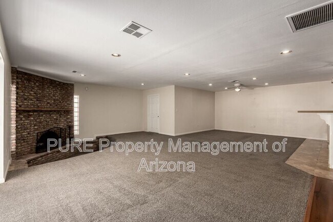 510 W McNeil St Phoenix, AZ 85041 photo 5