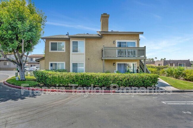 225 W El Norte Pkwy Escondido, CA 92026 photo 2