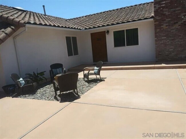 8888 La Jolla Scenic Dr N San Diego, CA 92037