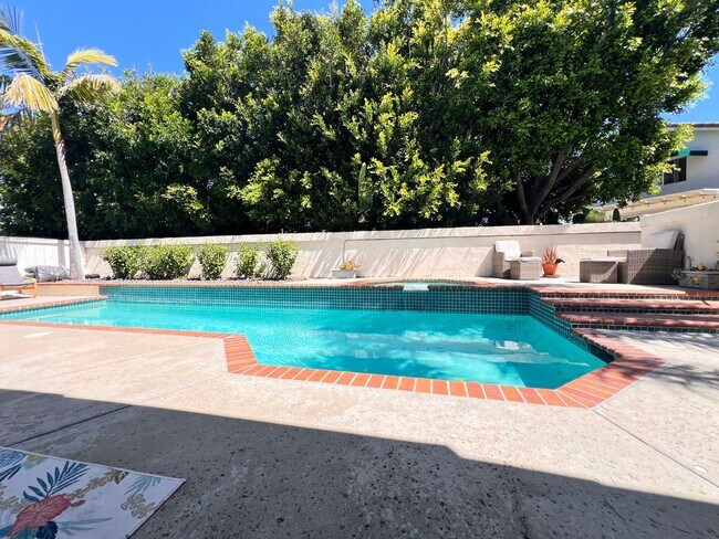10986 Patina Ct San Diego, CA 92131 photo 5