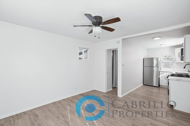 4853 Mansfield St San Diego, CA 92116 photo 2