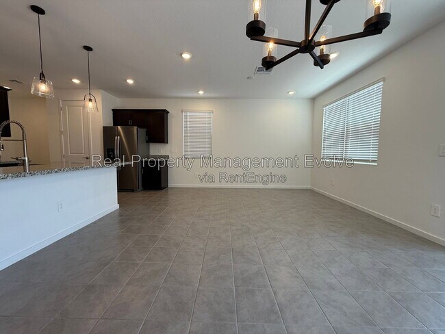 4169 W Jeanette Ln San Tan Valley, AZ 85144 photo 5