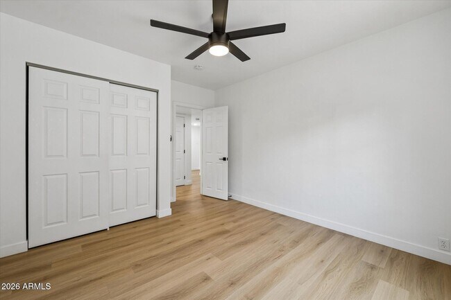 1731 E Verde Ln Phoenix, AZ 85016 photo 2