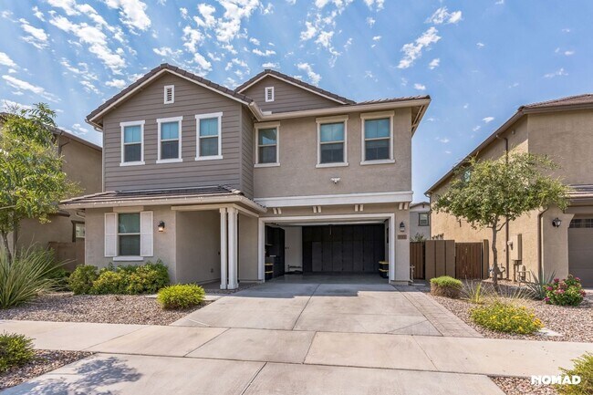 1111 E Armstrong Wy Chandler, AZ 85286 photo 4