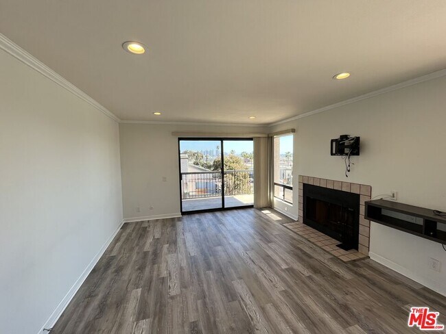 3903 California St San Diego, CA 92110