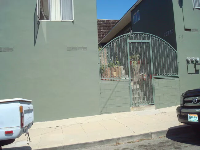 1233-1235 29th St San Diego, CA 92102