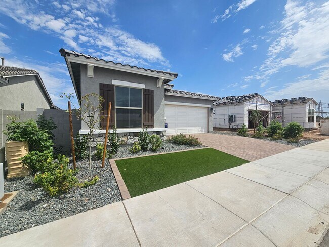 2942 E Manzanila Ave San Tan Valley, AZ 85140 photo 2