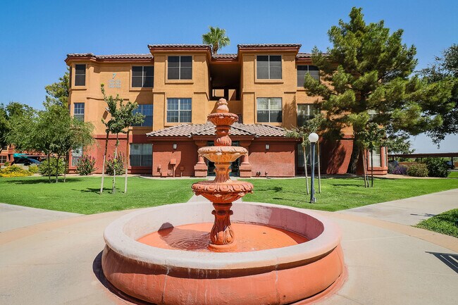 14950 W Mountain View Blvd Sun City, AZ 85374 photo 3