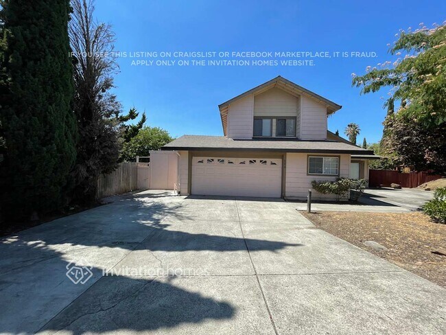 420 Hannigan Way photo 2