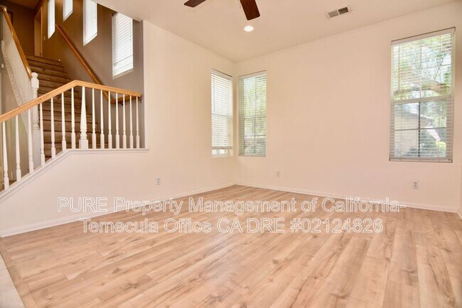 27179 Greenstone St Temecula, CA 92591 photo 3