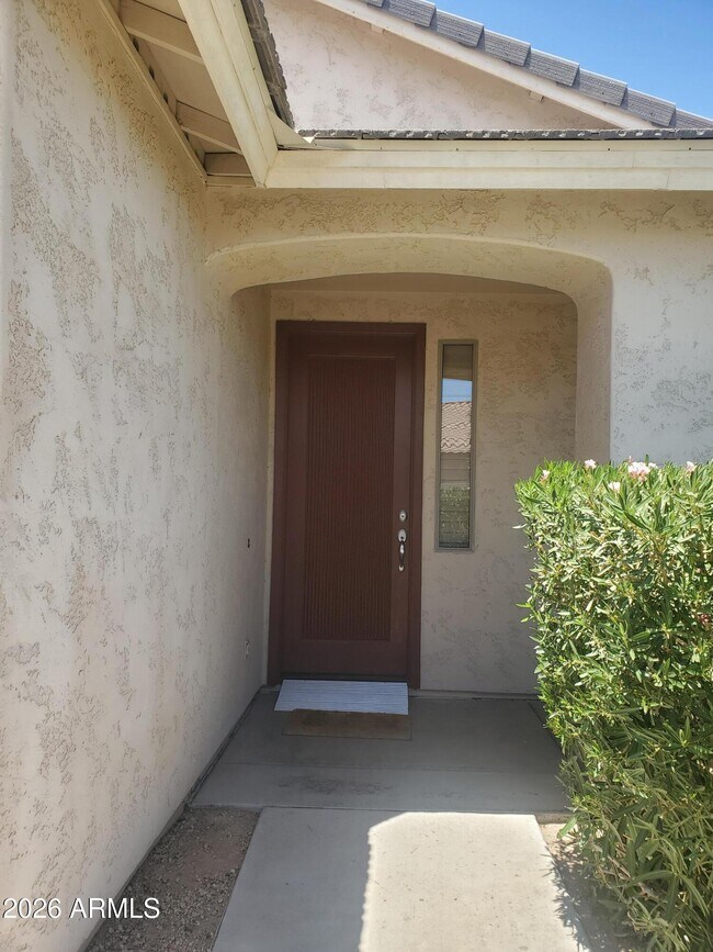 2430 E Darrel Rd Phoenix, AZ 85042 photo 4