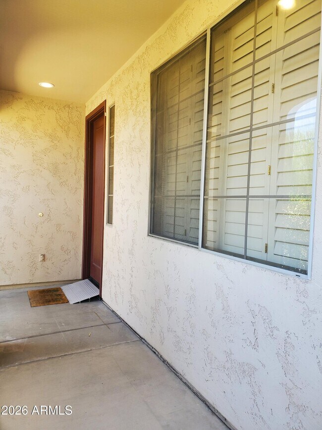 2430 E Darrel Rd Phoenix, AZ 85042 photo 5