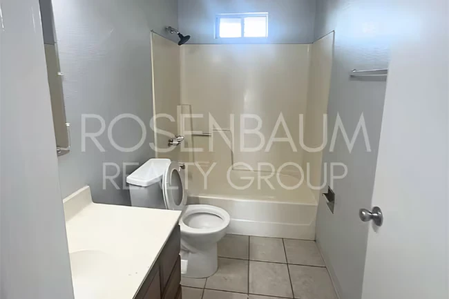 555 W Rio Salado Pkwy Mesa, AZ 85201 photo 4