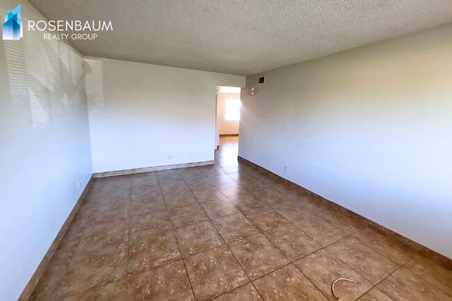 1746 E 6th Ave Mesa, AZ 85204 photo 2