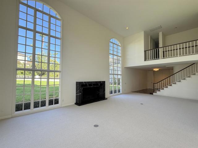 7490 Via De Fortuna Carlsbad, CA 92009 photo 4