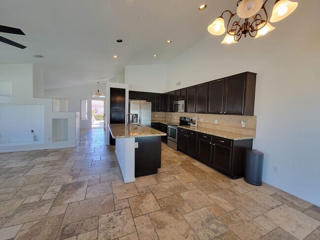 358 S Ironwood St Gilbert, AZ 85296 photo 4