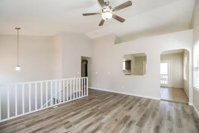 1232 W Riviera Dr Gilbert, AZ 85233 photo 5