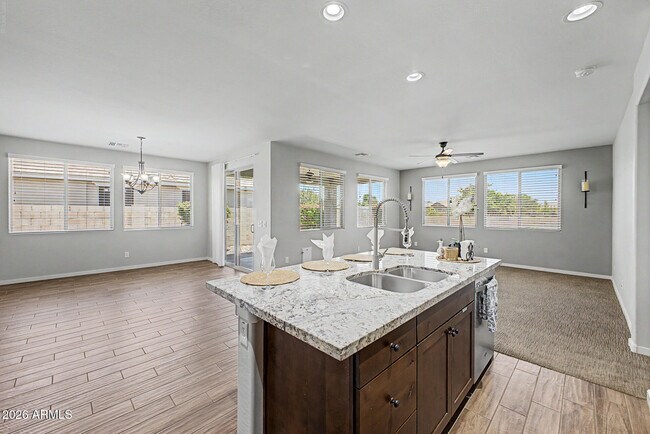 3413 N Loma Vista Mesa, AZ 85213 photo 2