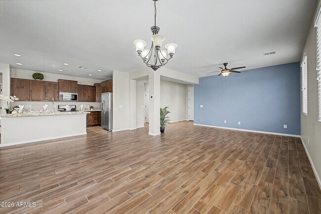3413 N Loma Vista Mesa, AZ 85213 photo 4