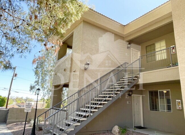 1720 E Thunderbird Rd Phoenix, AZ 85022 photo 2