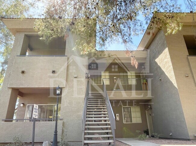 1720 E Thunderbird Rd Phoenix, AZ 85022 photo 3