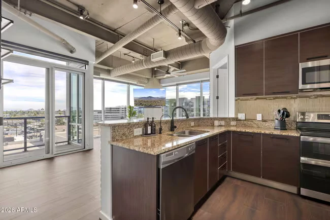 1 E Lexington Ave Phoenix, AZ 85012 photo 3