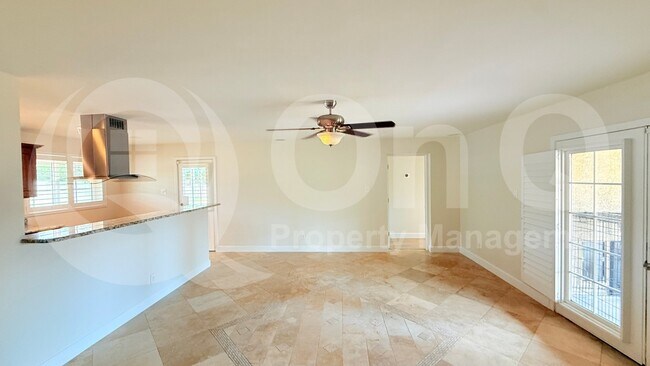 6035 N 17th St Phoenix, AZ 85016 photo 5
