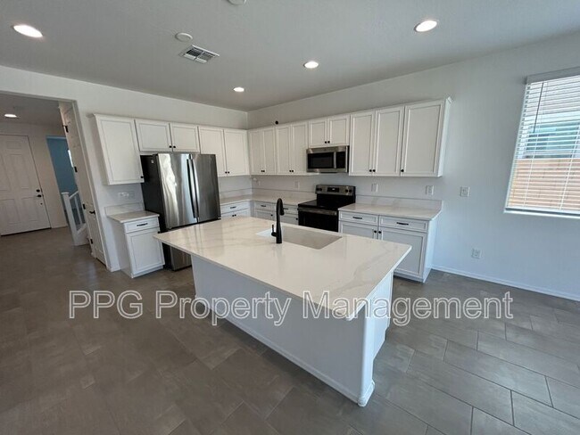 24170 W Whyman Ave Buckeye, AZ 85326 photo 3