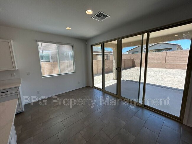 24170 W Whyman Ave Buckeye, AZ 85326 photo 4