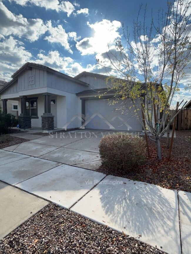 23027 E Rosa Rd Queen Creek, AZ 85142 photo 2