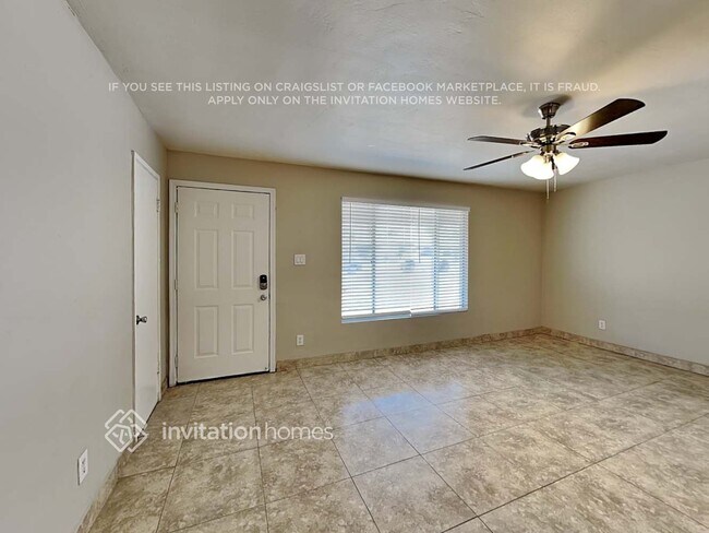 2211 W Palo Verde Dr Phoenix, AZ 85015 photo 4
