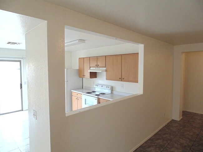 11792 W Larkspur Rd photo 5