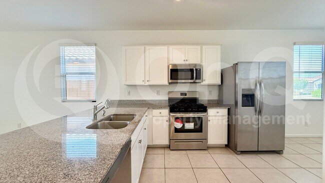 9357 W Glenrosa Ave Phoenix, AZ 85037 photo 3
