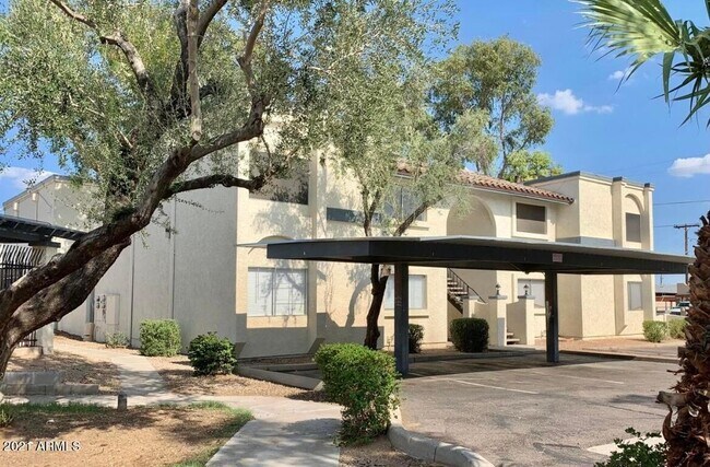 10814 N 16th Ave Phoenix, AZ 85029 photo 2
