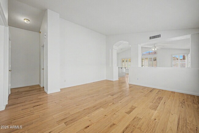 4626 E Charleston Ave Phoenix, AZ 85032 photo 4