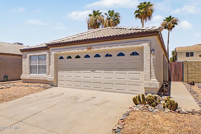 4626 E Charleston Ave Phoenix, AZ 85032 photo 2