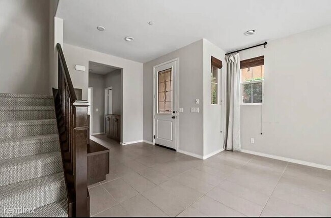 32396 Magee Ln Temecula, CA 92592 photo 2