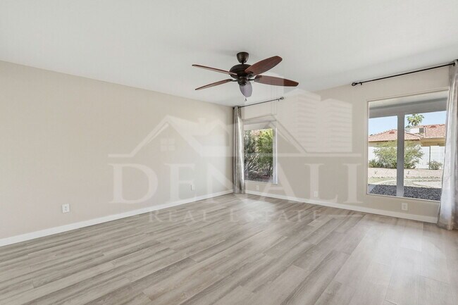 10602 E Elmhurst Dr Sun Lakes, AZ 85248 photo 3
