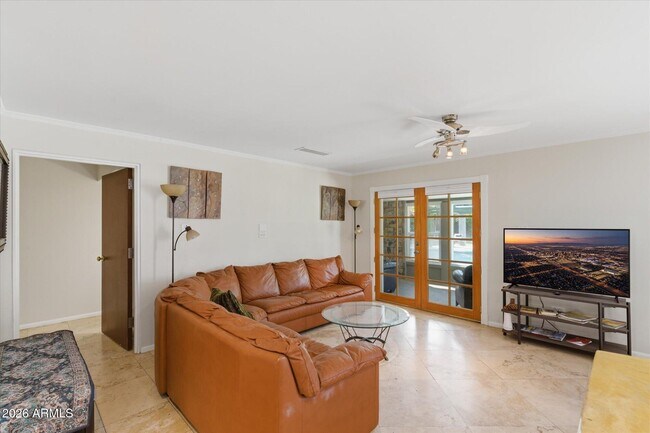 4613 E Vernon Ave Phoenix, AZ 85008 photo 3