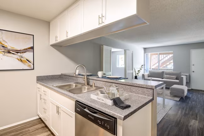Hillside Terrace Apartments photo 3