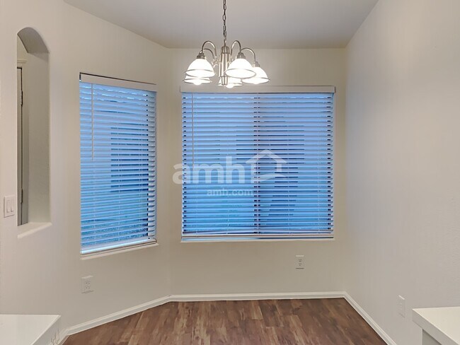 16563 W Melvin St Goodyear, AZ 85338 photo 4
