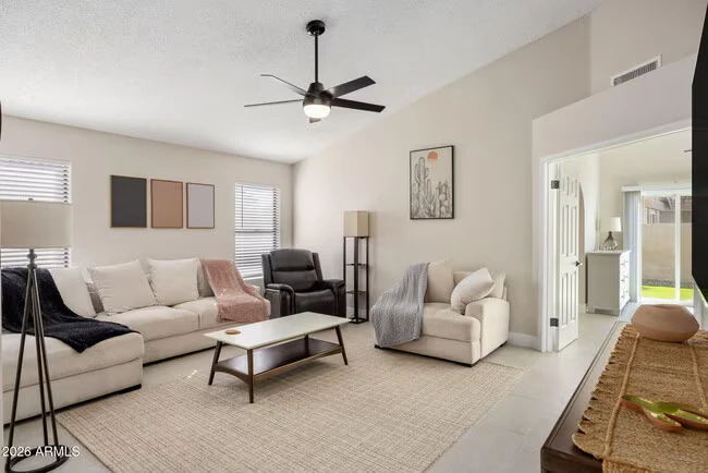 3967 E Verbena Ct Phoenix, AZ 85044 photo 4