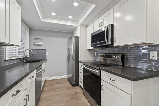 801 W California Ave Sunnyvale, CA 94086 photo 3