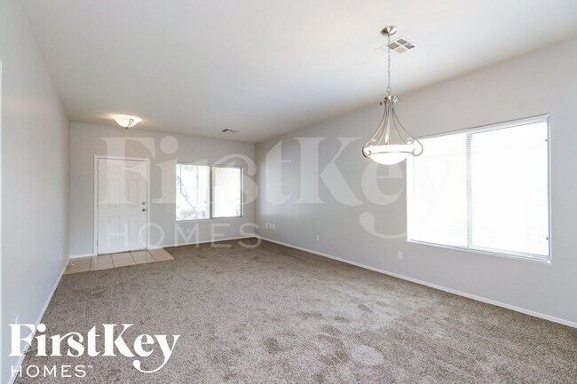 2913 W Gold Dust Ave San Tan Valley, AZ 85142 photo 4